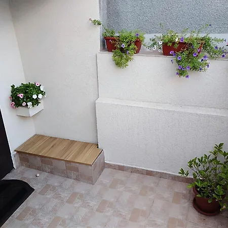 Kamenitza Guest Flat Apartament *